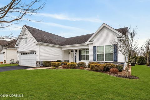 Photo of 10 Norwalk Lane, Barnegat, NJ 08005 (MLS # 22604211)