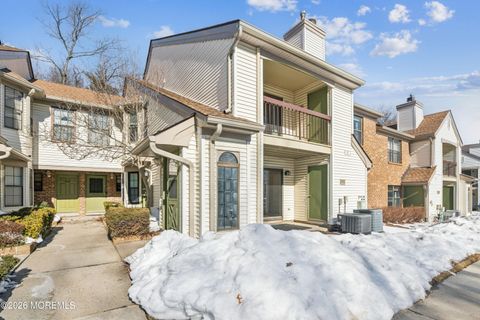 Condo For Sale - 311 Sunshine Court #311<br/> Parlin, NJ 08859