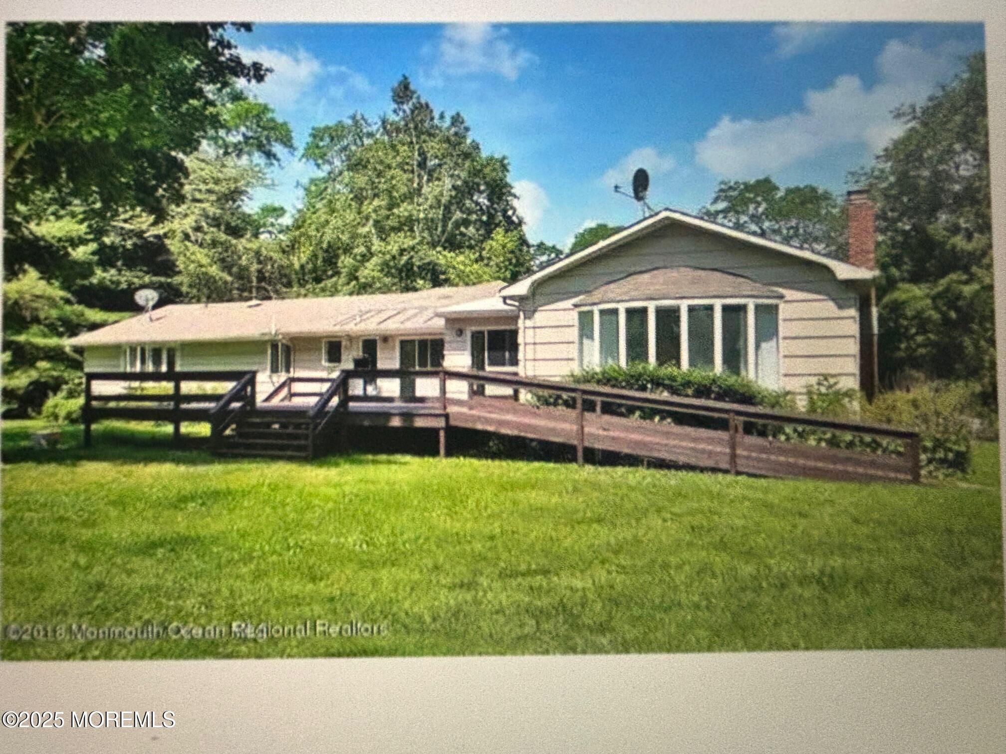 5 Whipporwill Valley Road