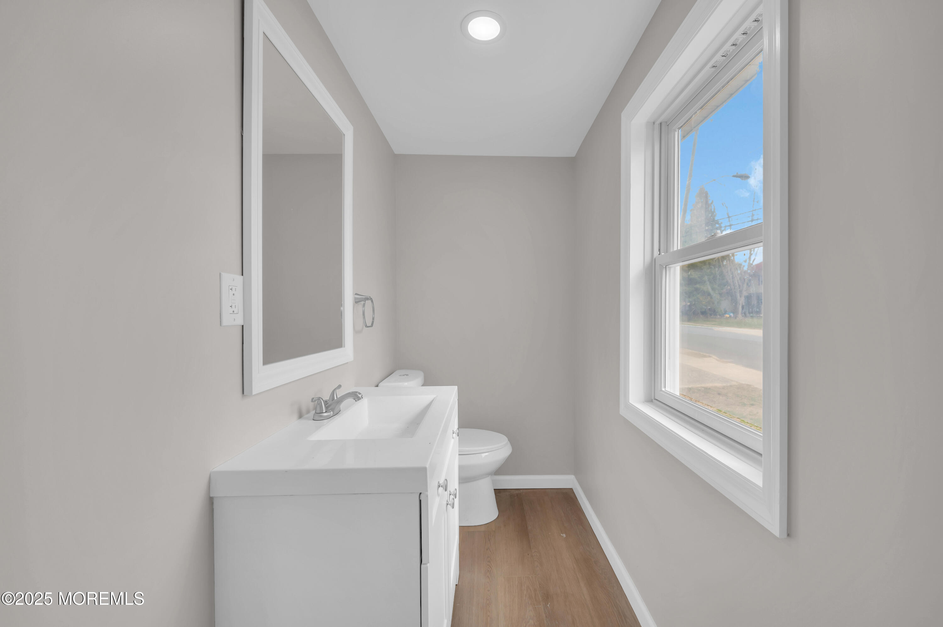 590 Peter Avenue, Toms River, New Jersey image 9