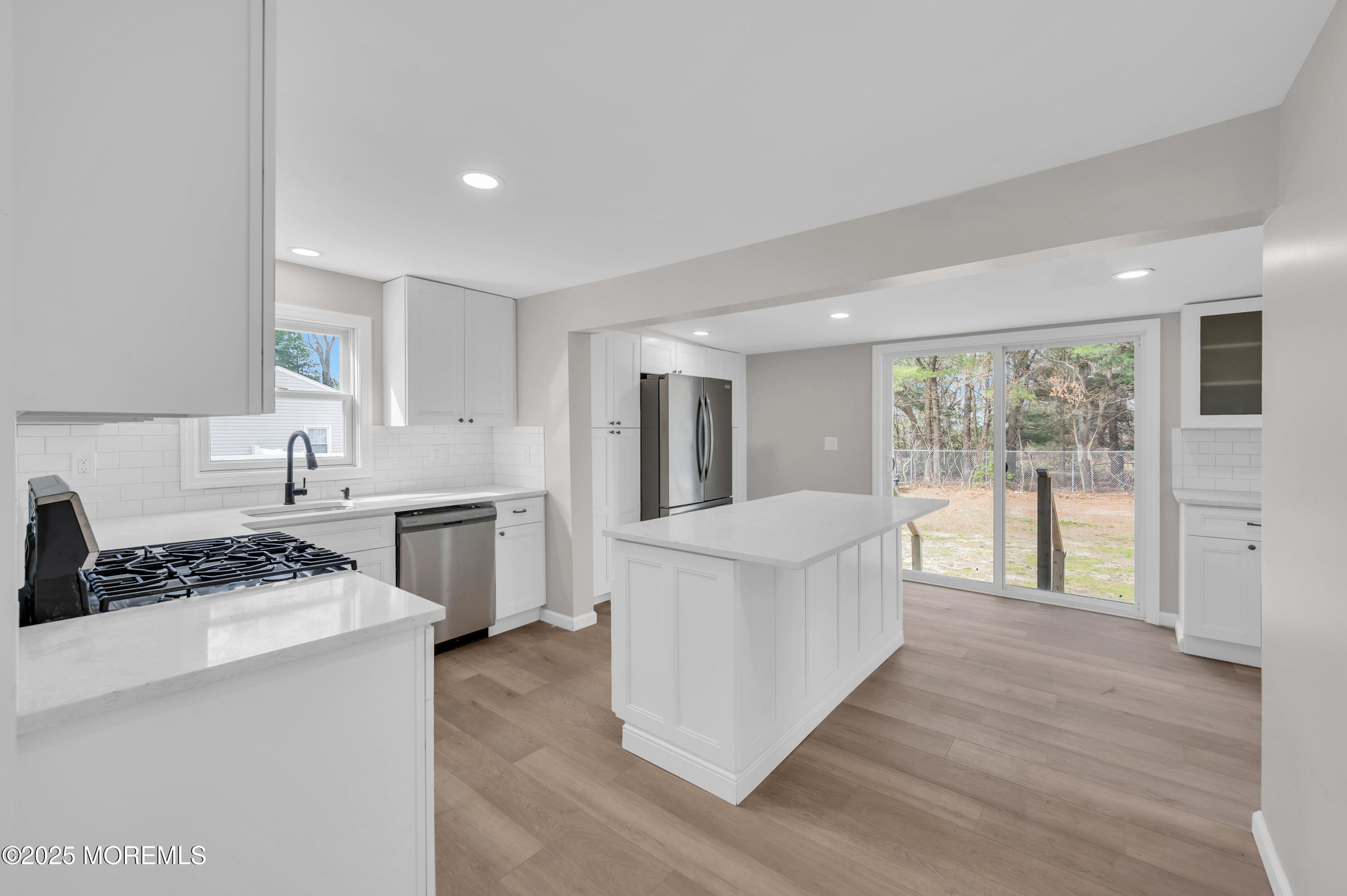 590 Peter Avenue, Toms River, New Jersey image 14