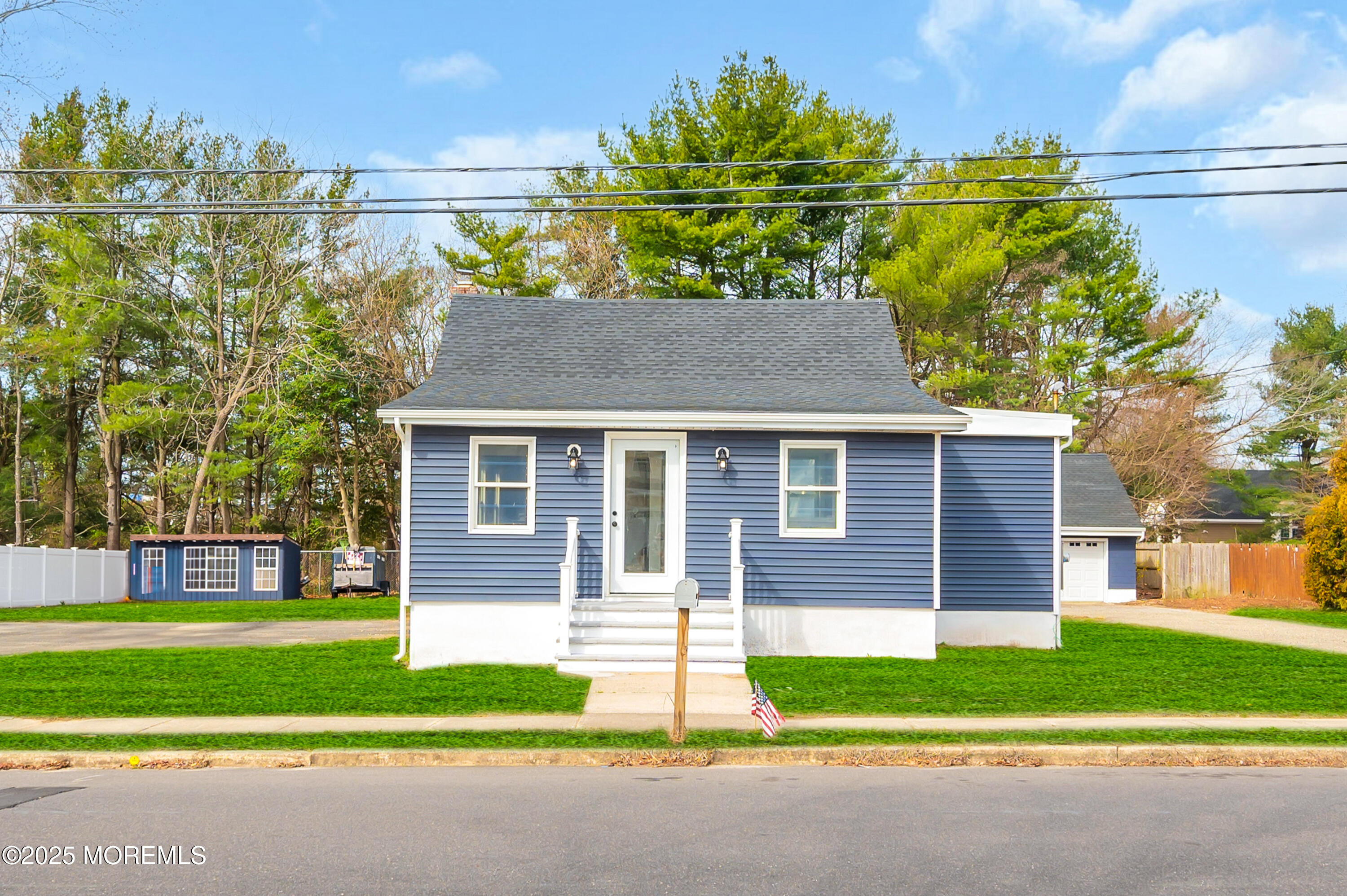 590 Peter Avenue, Toms River, New Jersey image 2