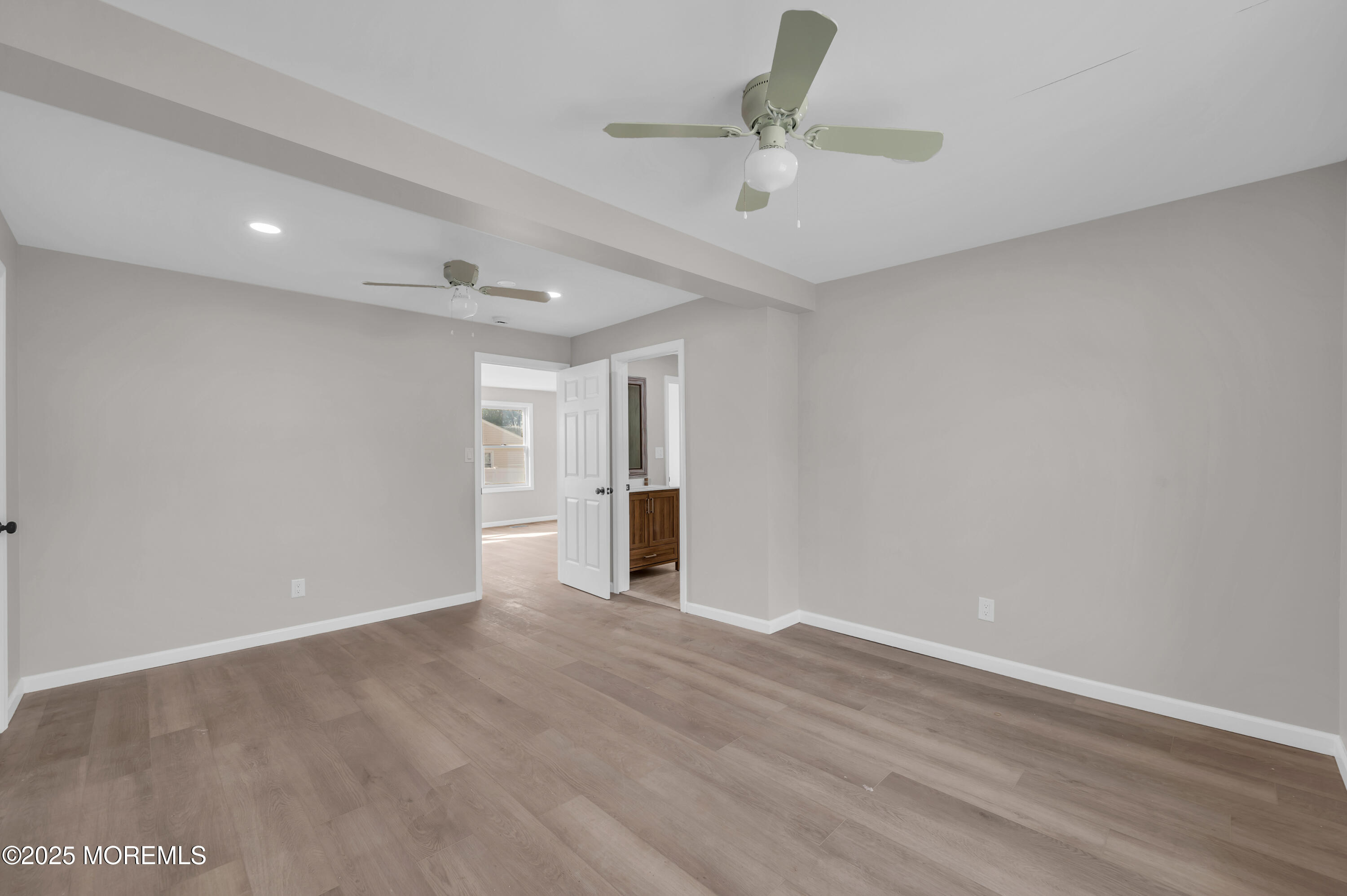 590 Peter Avenue, Toms River, New Jersey image 23