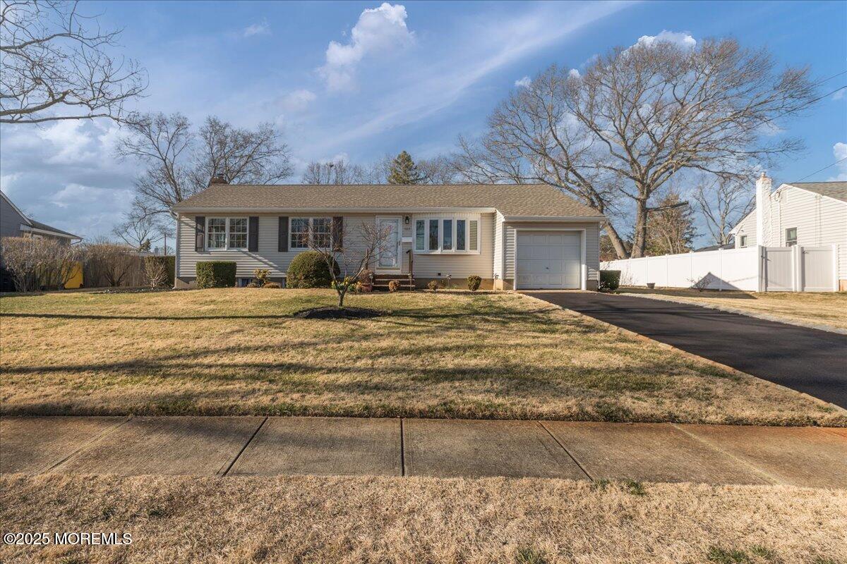 103 Taft Drive, Brick, New Jersey image 3