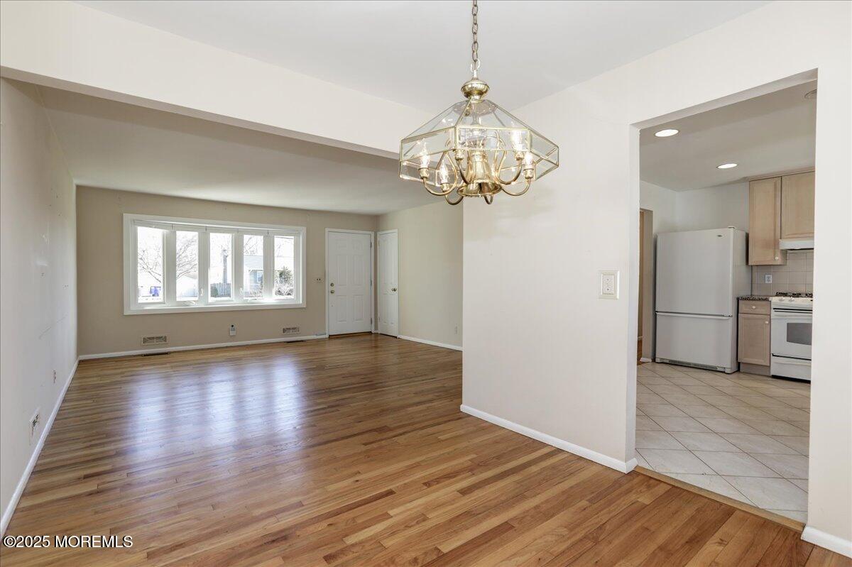 103 Taft Drive, Brick, New Jersey image 27