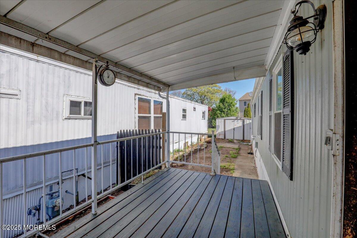 19 Mary Ann Court, Hazlet, New Jersey image 4