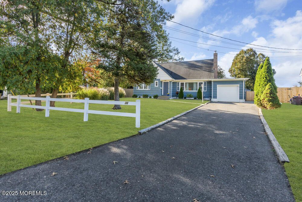 36 Maple Avenue