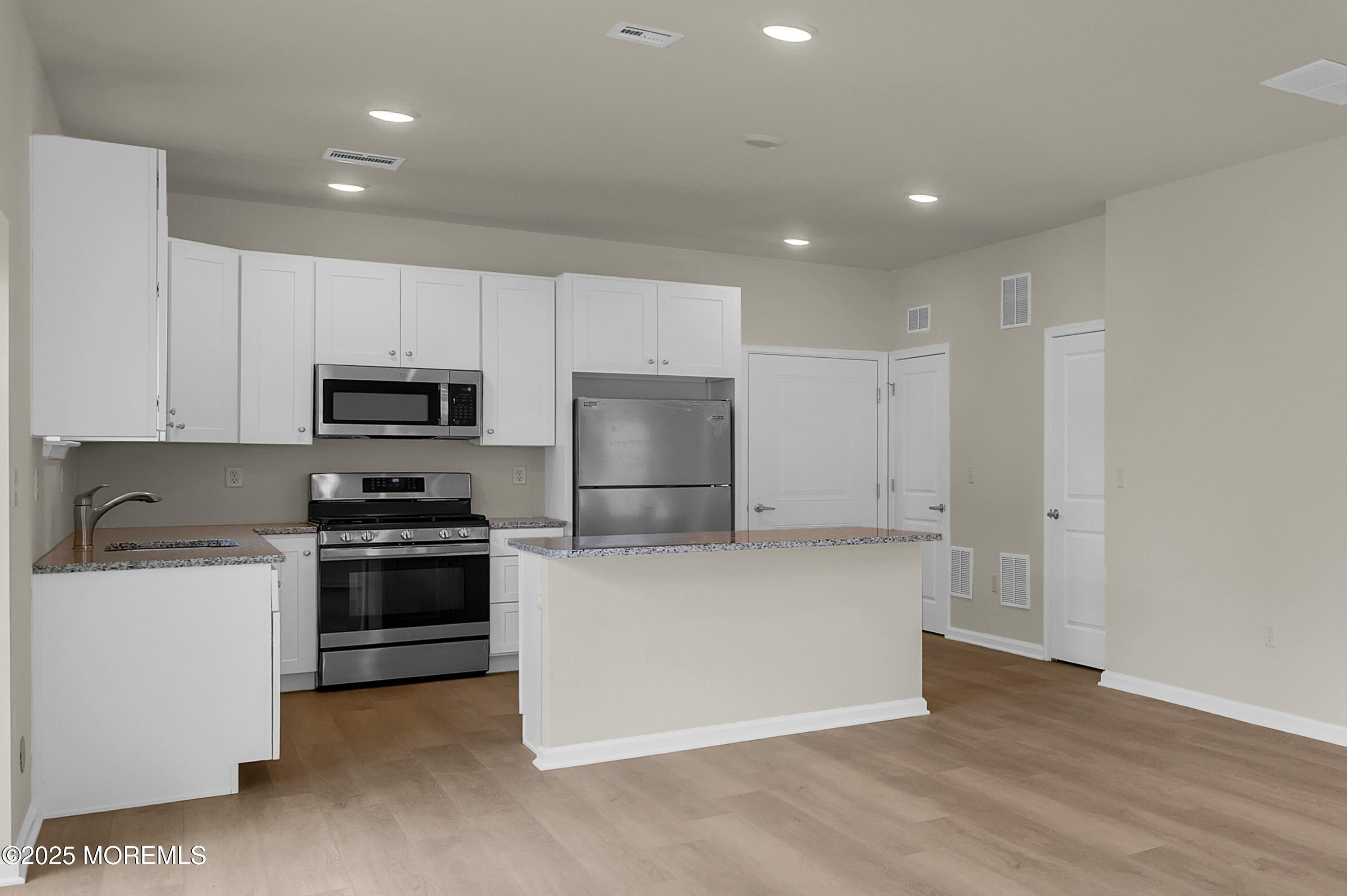 426 Third Avenue, Toms River, New Jersey image 12