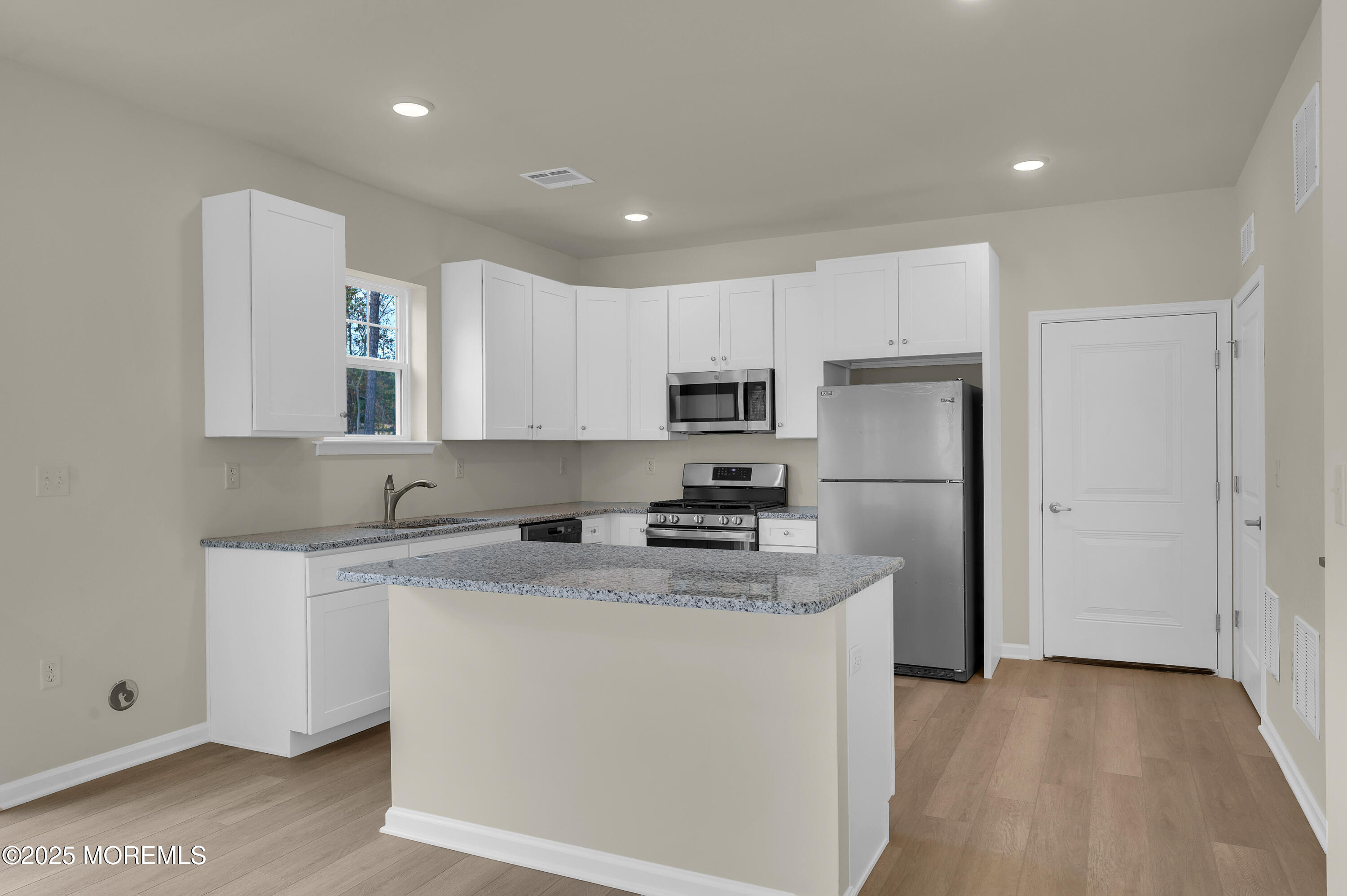 426 Third Avenue, Toms River, New Jersey image 16