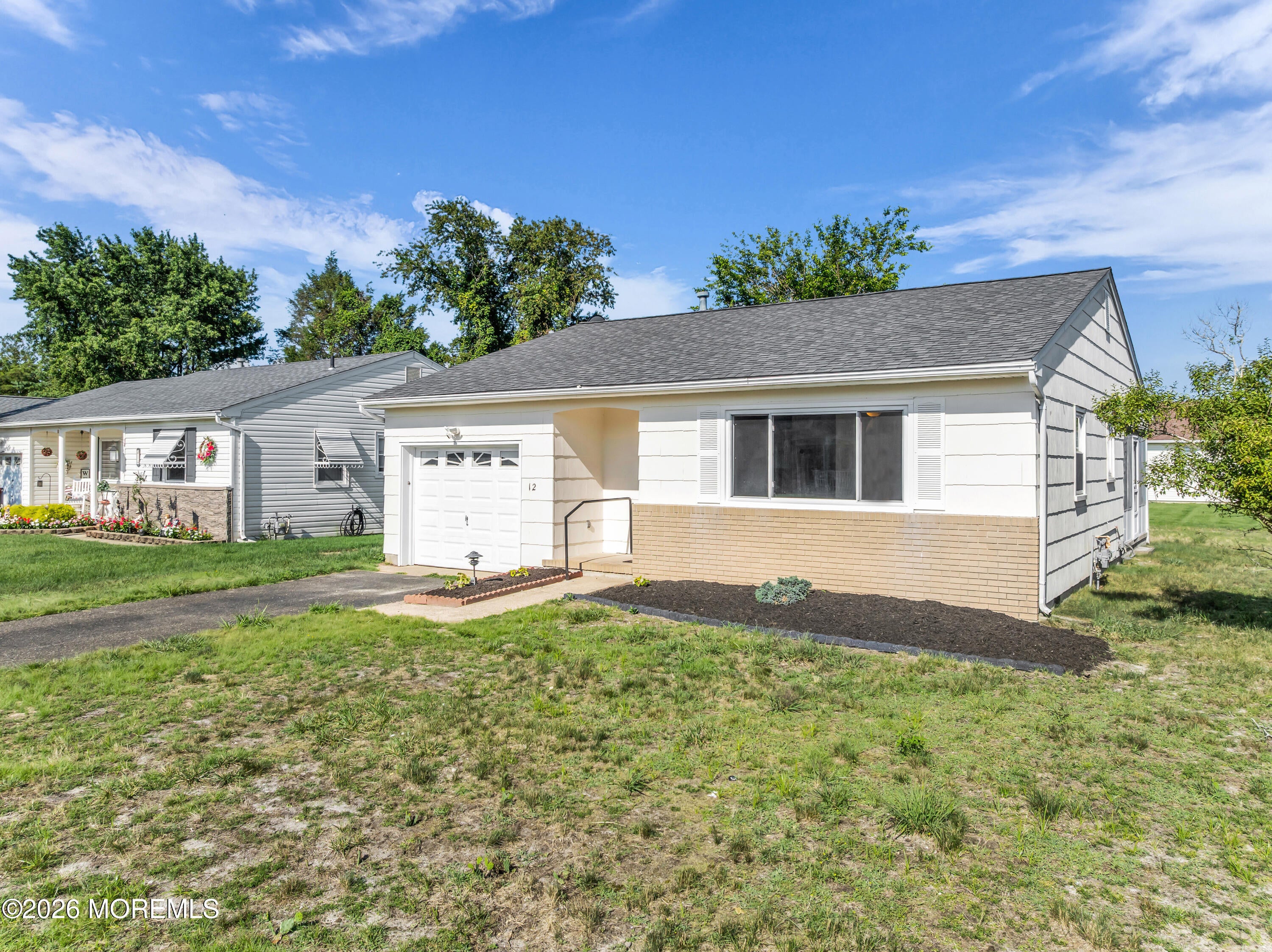 12 Bolingbroke Drive