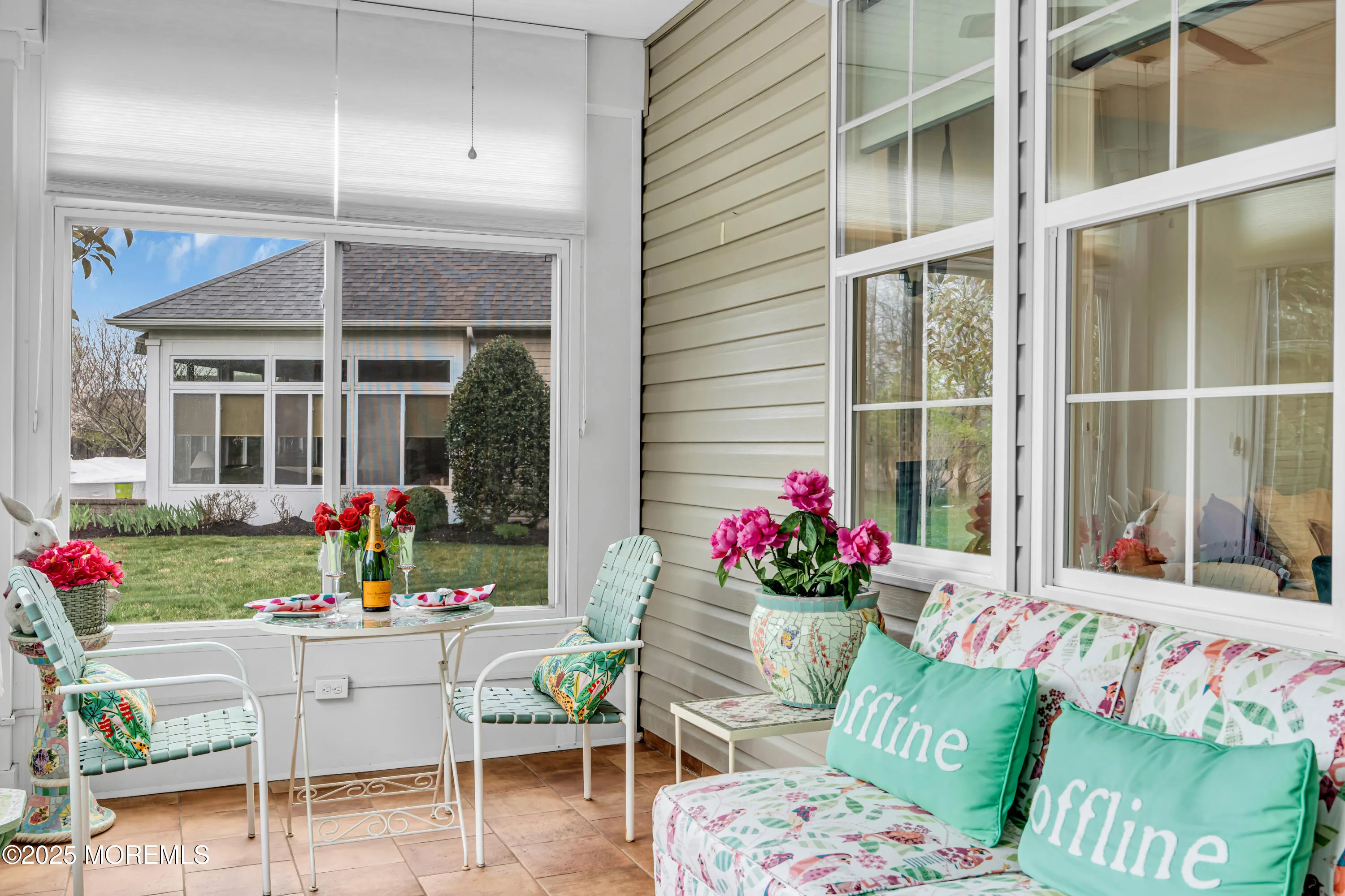 Farmingdale, New Jersey 07727, United States, 3 Bedrooms Bedrooms, ,3 BathroomsBathrooms,Residential,Active,110082