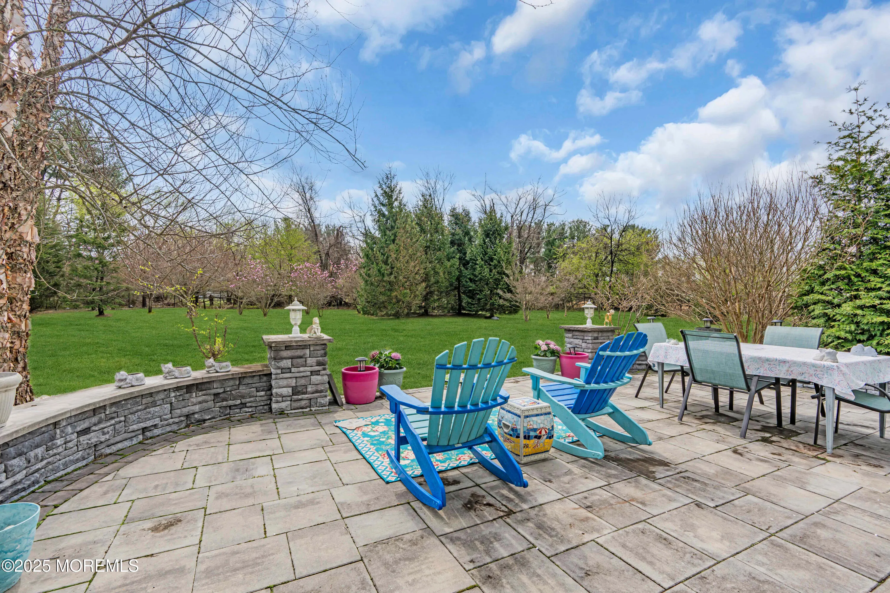 Farmingdale, New Jersey 07727, United States, 3 Bedrooms Bedrooms, ,3 BathroomsBathrooms,Residential,Active,110082