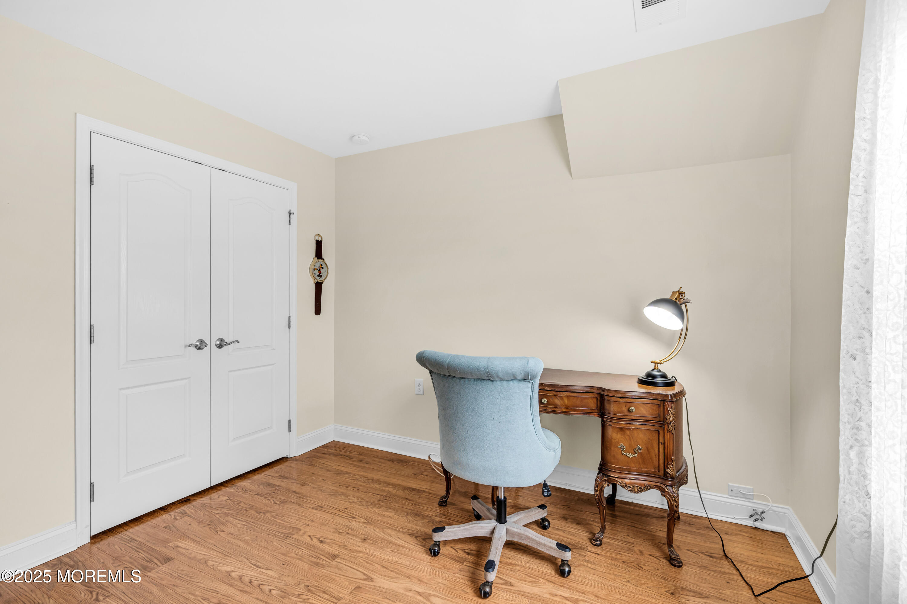 10 E Black Heath Court, Farmingdale, New Jersey image 37