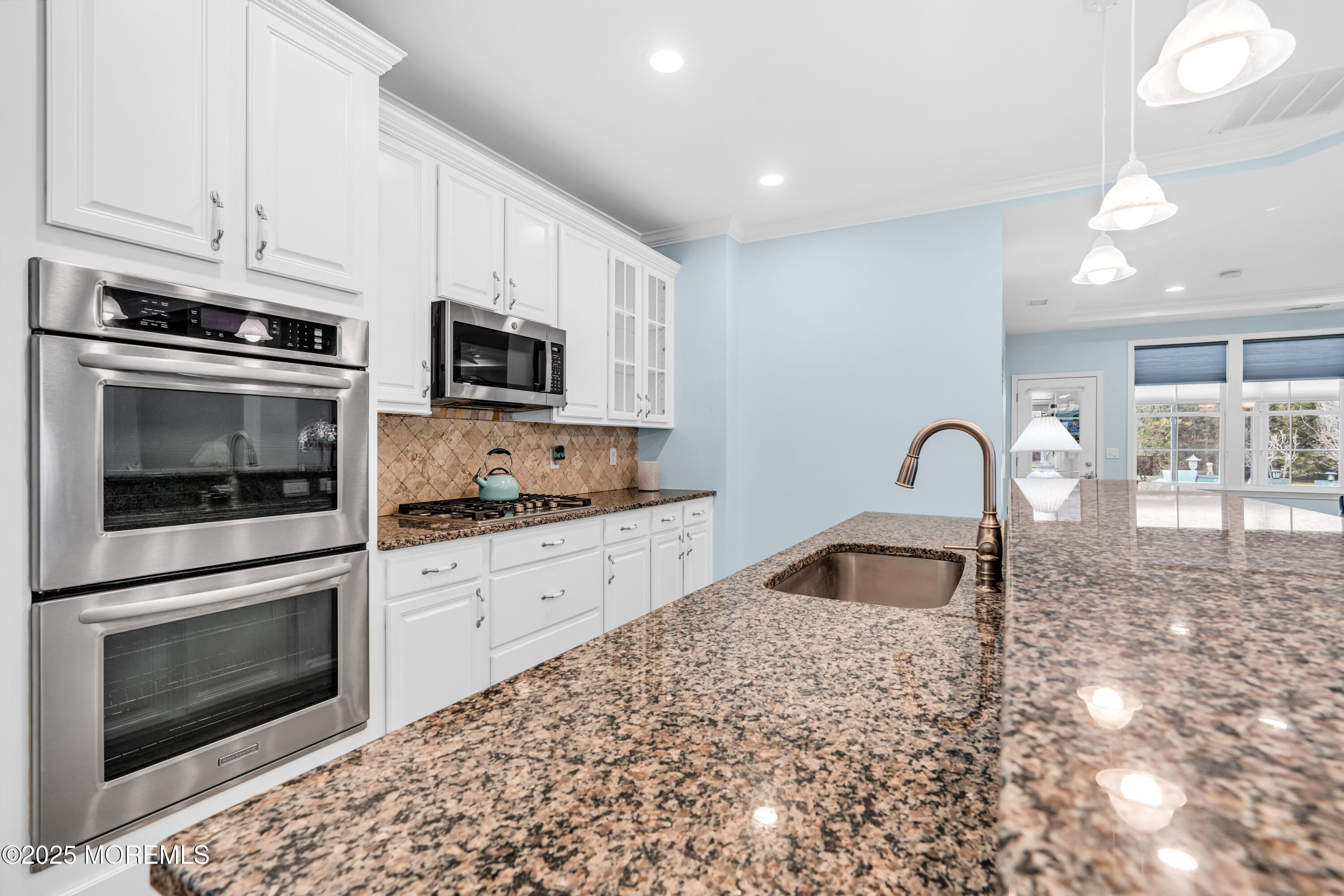 10 E Black Heath Court, Farmingdale, New Jersey image 20