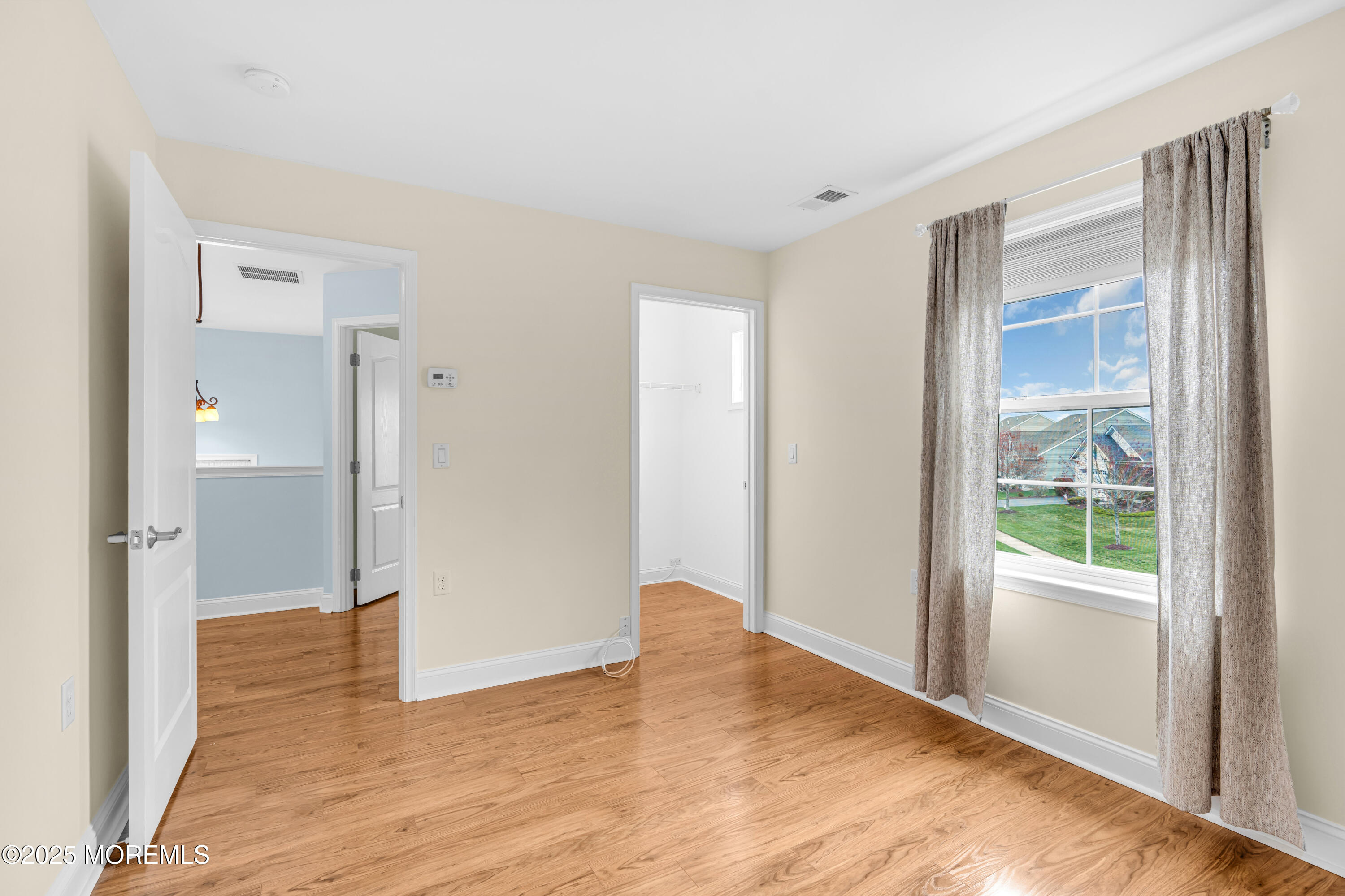 10 E Black Heath Court, Farmingdale, New Jersey image 34