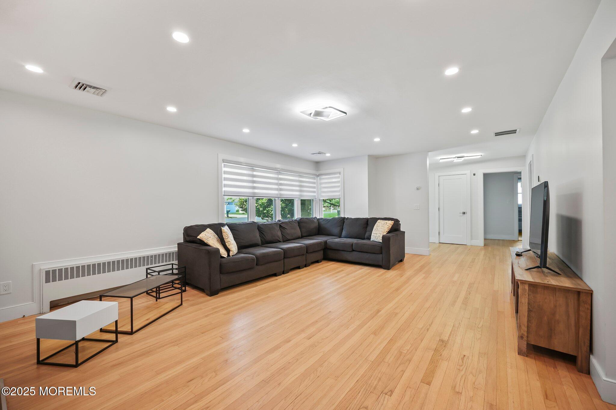 2025 Lesser Parkway