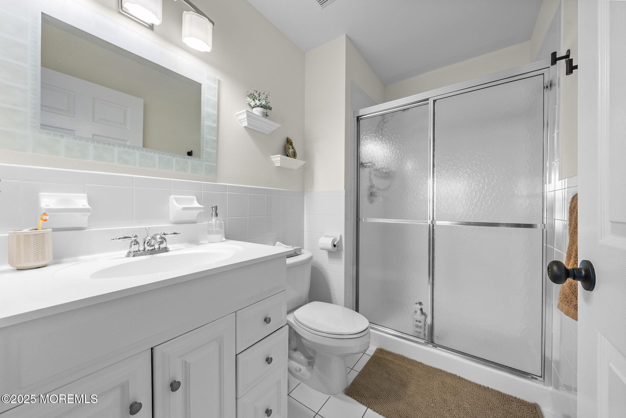 48 Heron Court, Manalapan, New Jersey image 30