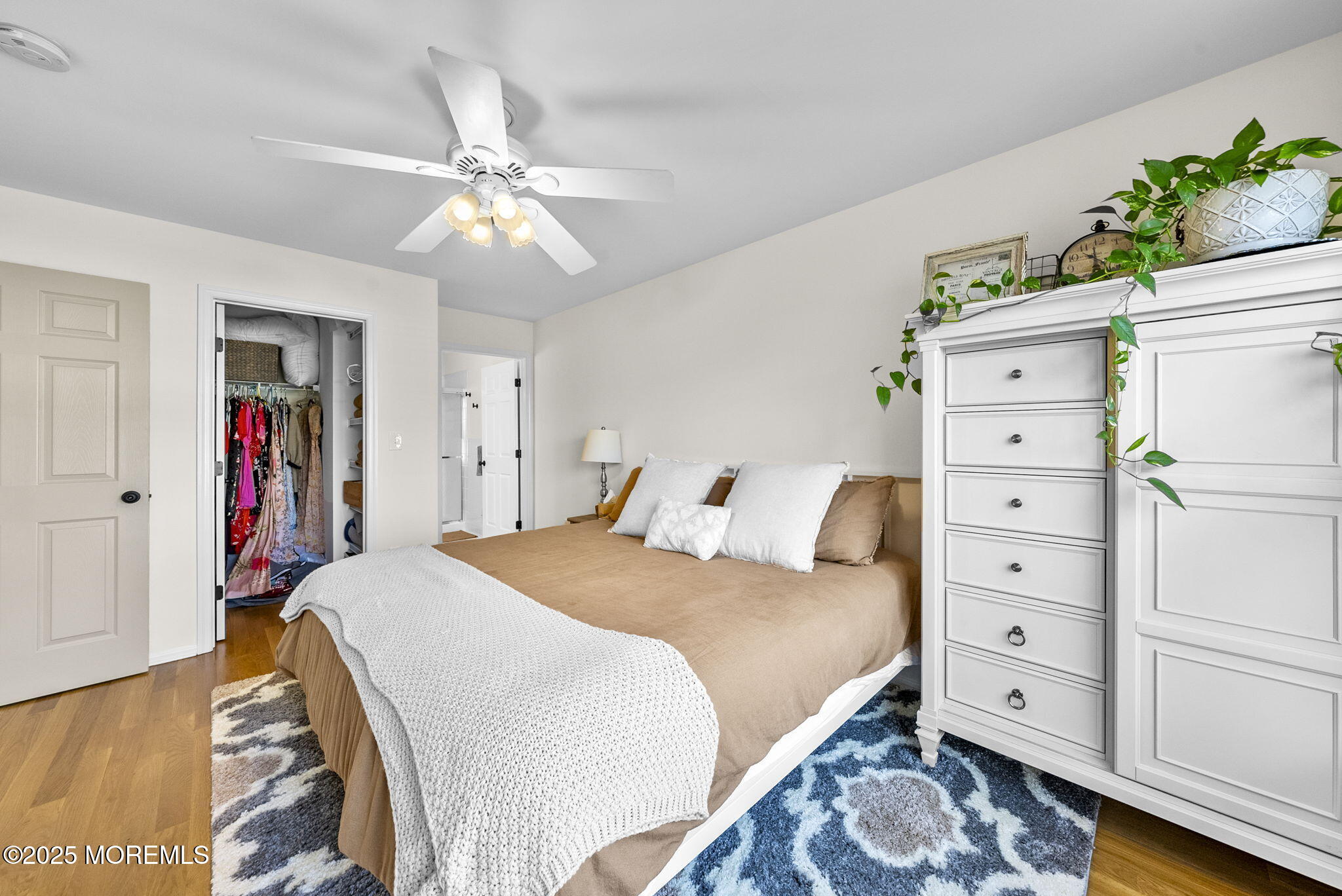 48 Heron Court, Manalapan, New Jersey image 29