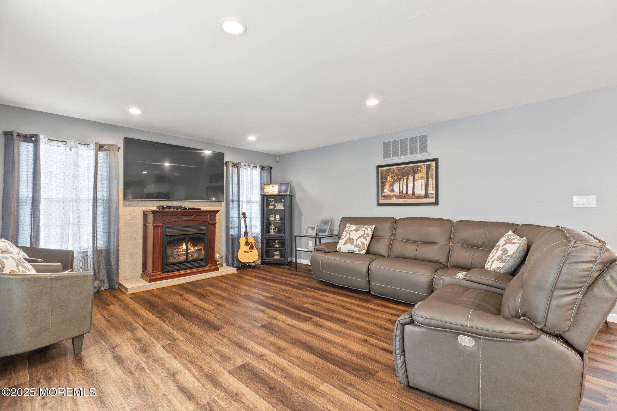 2 Agostina Drive, Jackson, New Jersey image 17