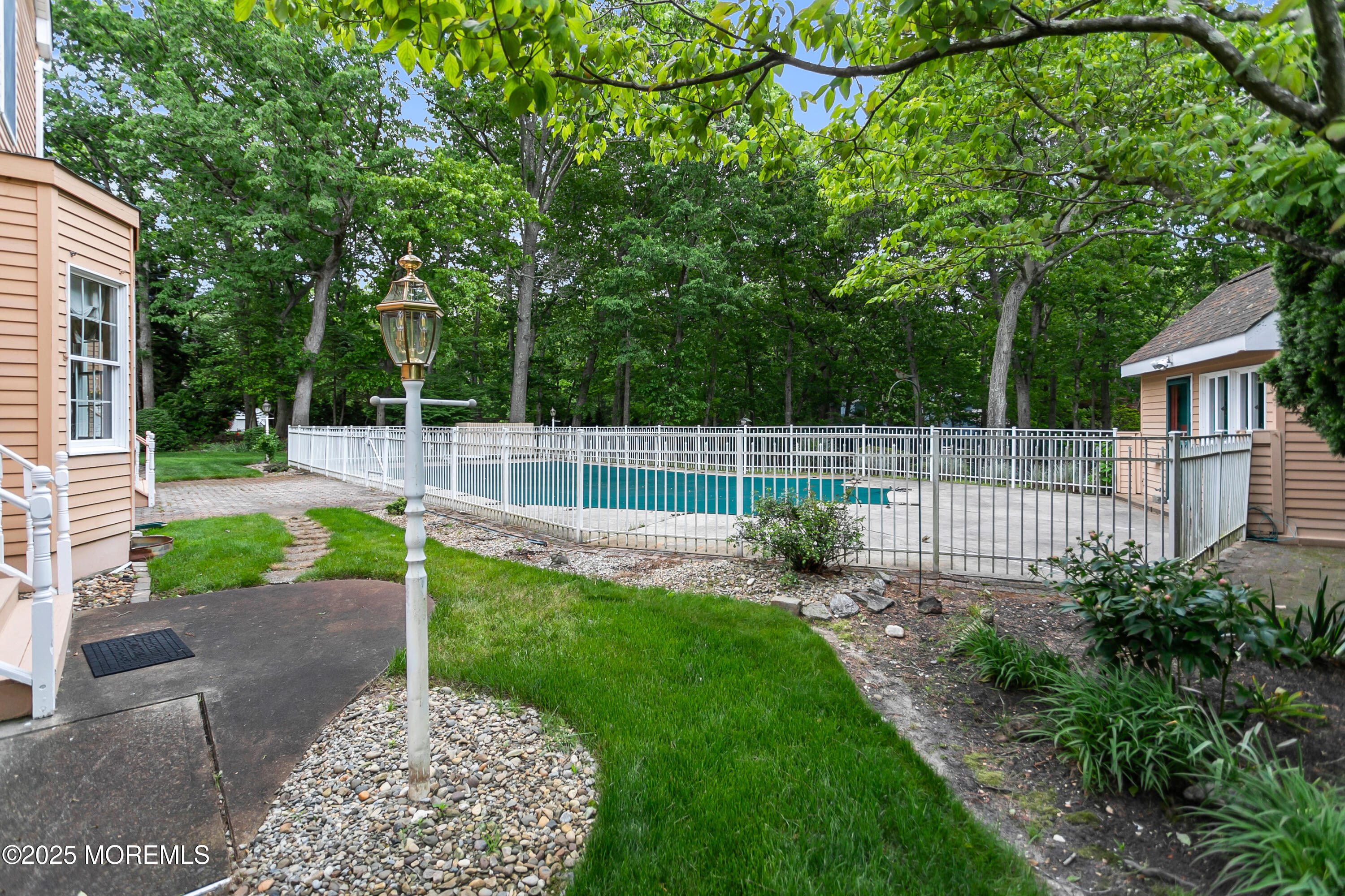 2113 Shadowbrook Drive, Wall, New Jersey image 30