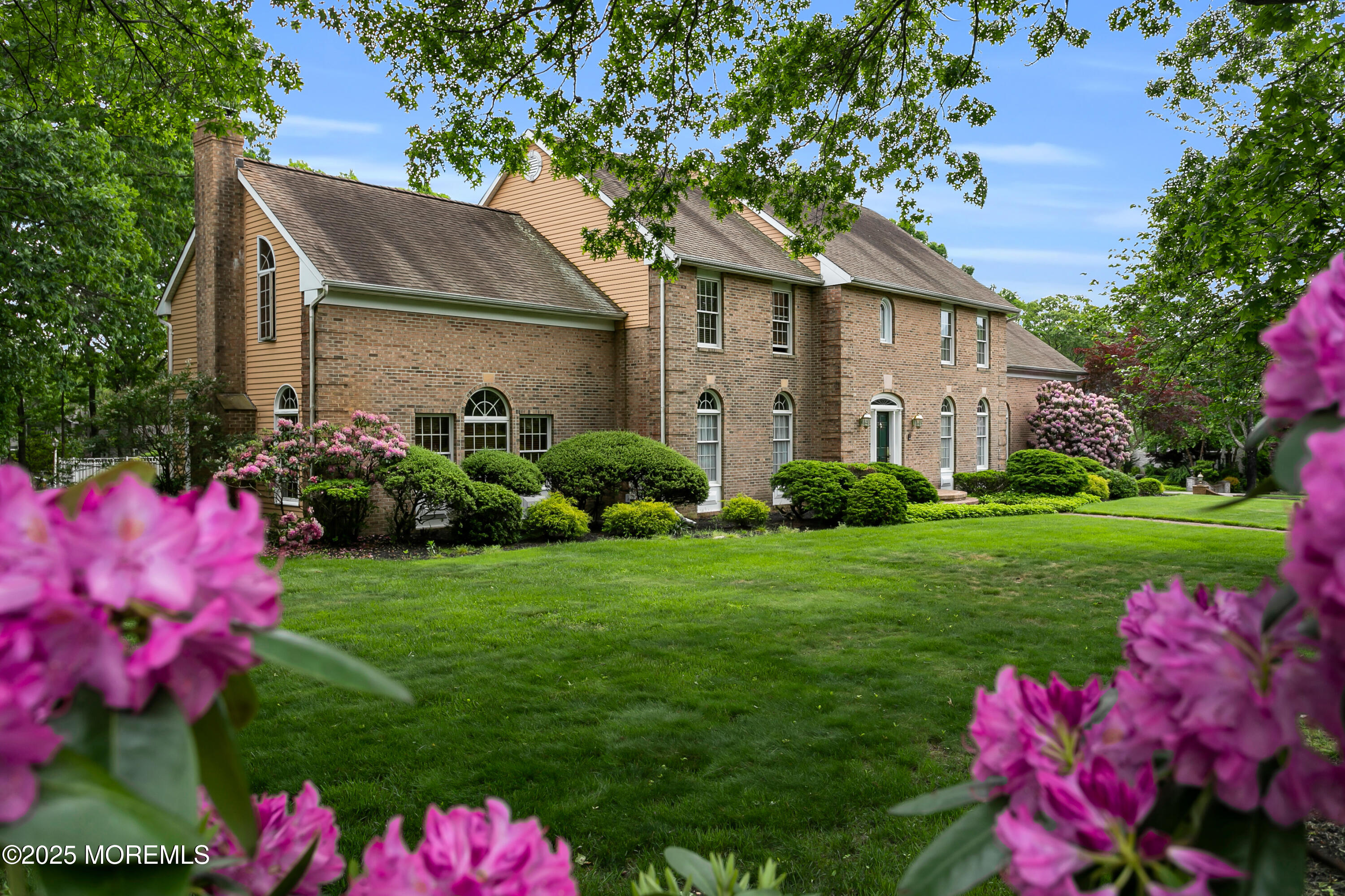 2113 Shadowbrook Drive, Wall, New Jersey image 2