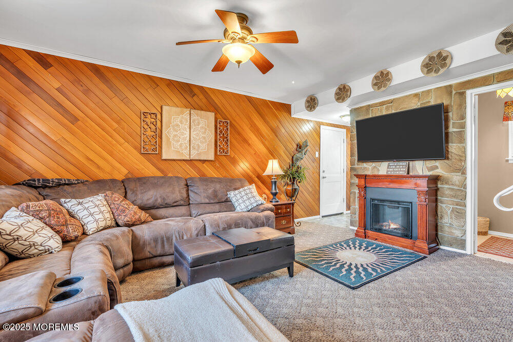 360 Cindy Street, Old Bridge, New Jersey image 17