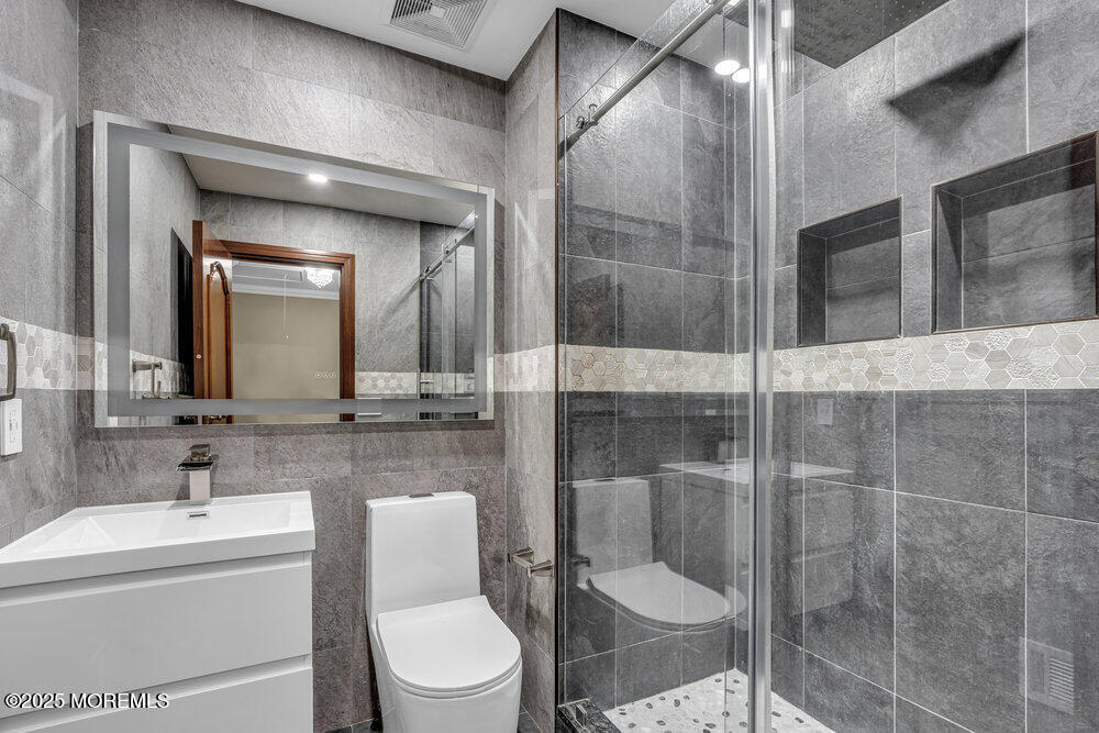 43 Saint Johns Drive, Freehold, New Jersey image 26