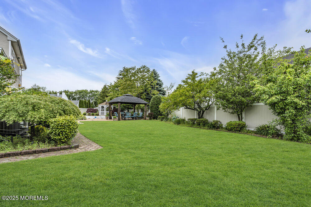 43 Saint Johns Drive, Freehold, New Jersey image 40