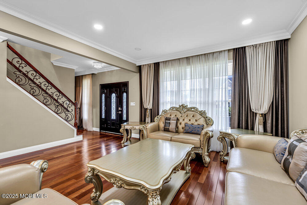 43 Saint Johns Drive, Freehold, New Jersey image 3