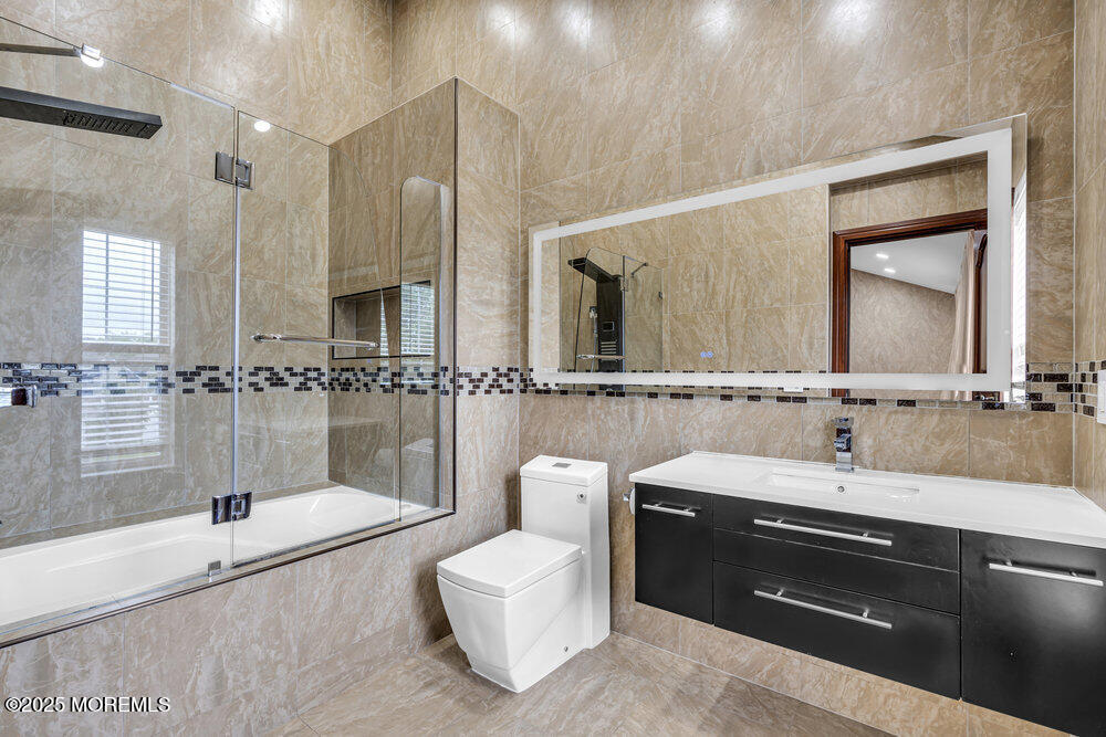 43 Saint Johns Drive, Freehold, New Jersey image 22