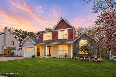 Photo of 104 Spruce Circle N, Barnegat, NJ 08005 (MLS # 22611354)