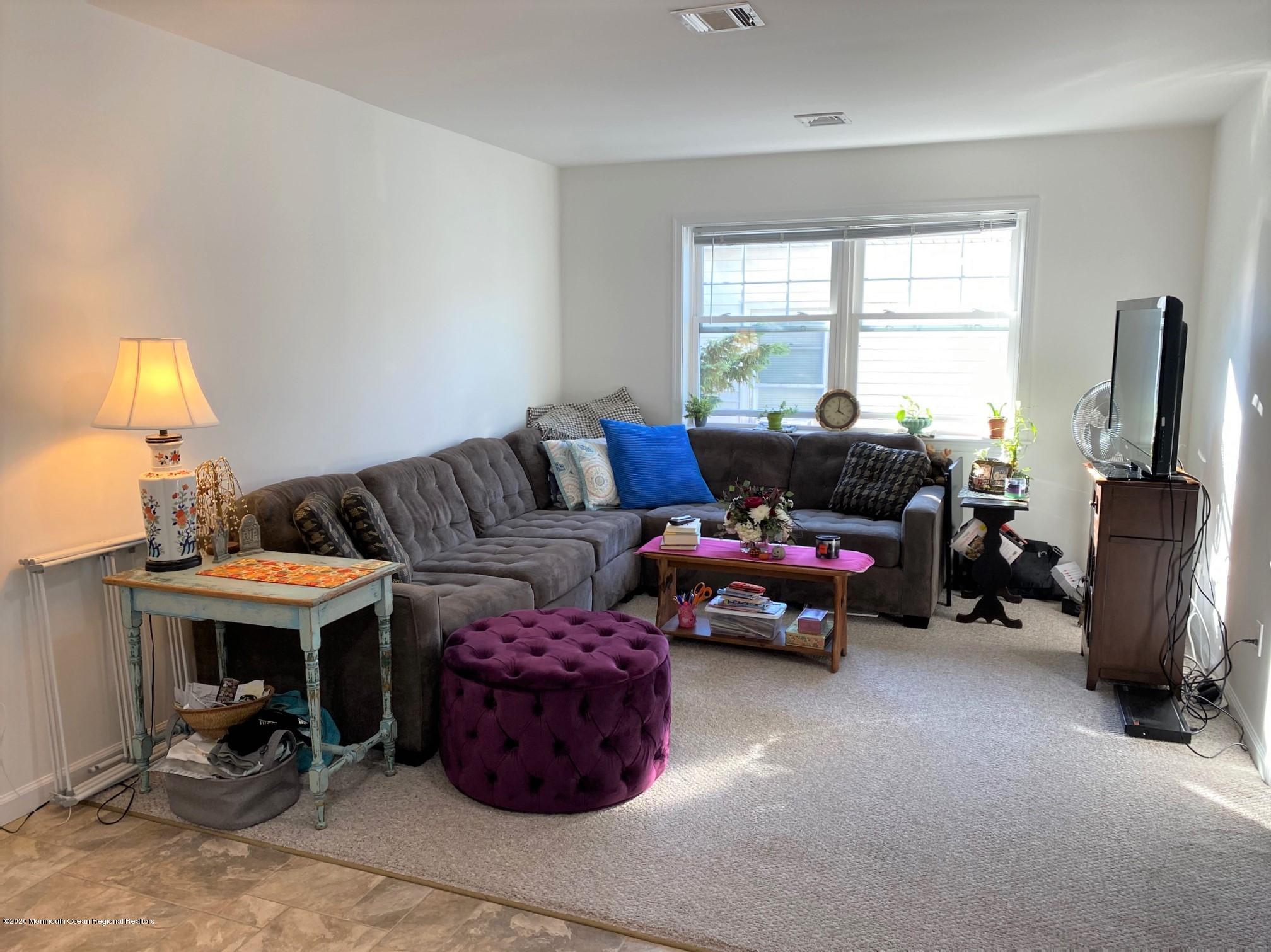 211 Brinley Avenue Rear