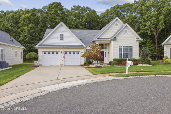 13 CAUFIELD CT, FREEHOLD, NJ 07728 - Image 2cfa6ae6180833fb43fffed6a3ac7a2f/4270086896