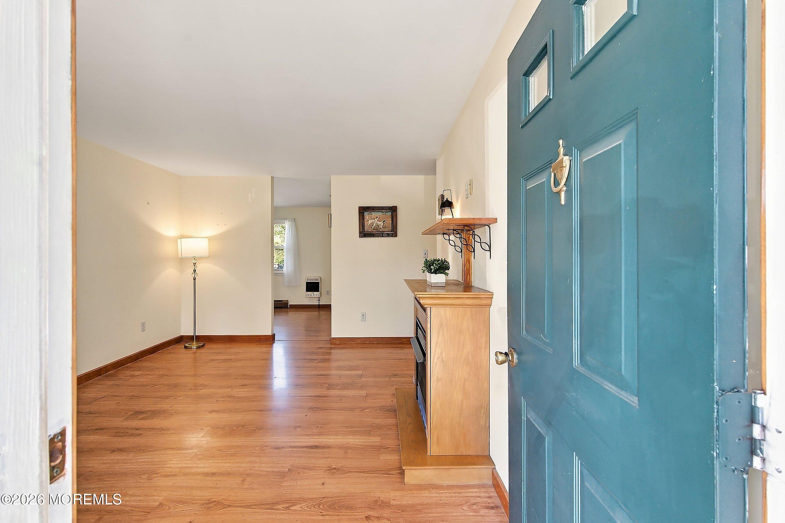 32 Arneytown Hornerstown Road