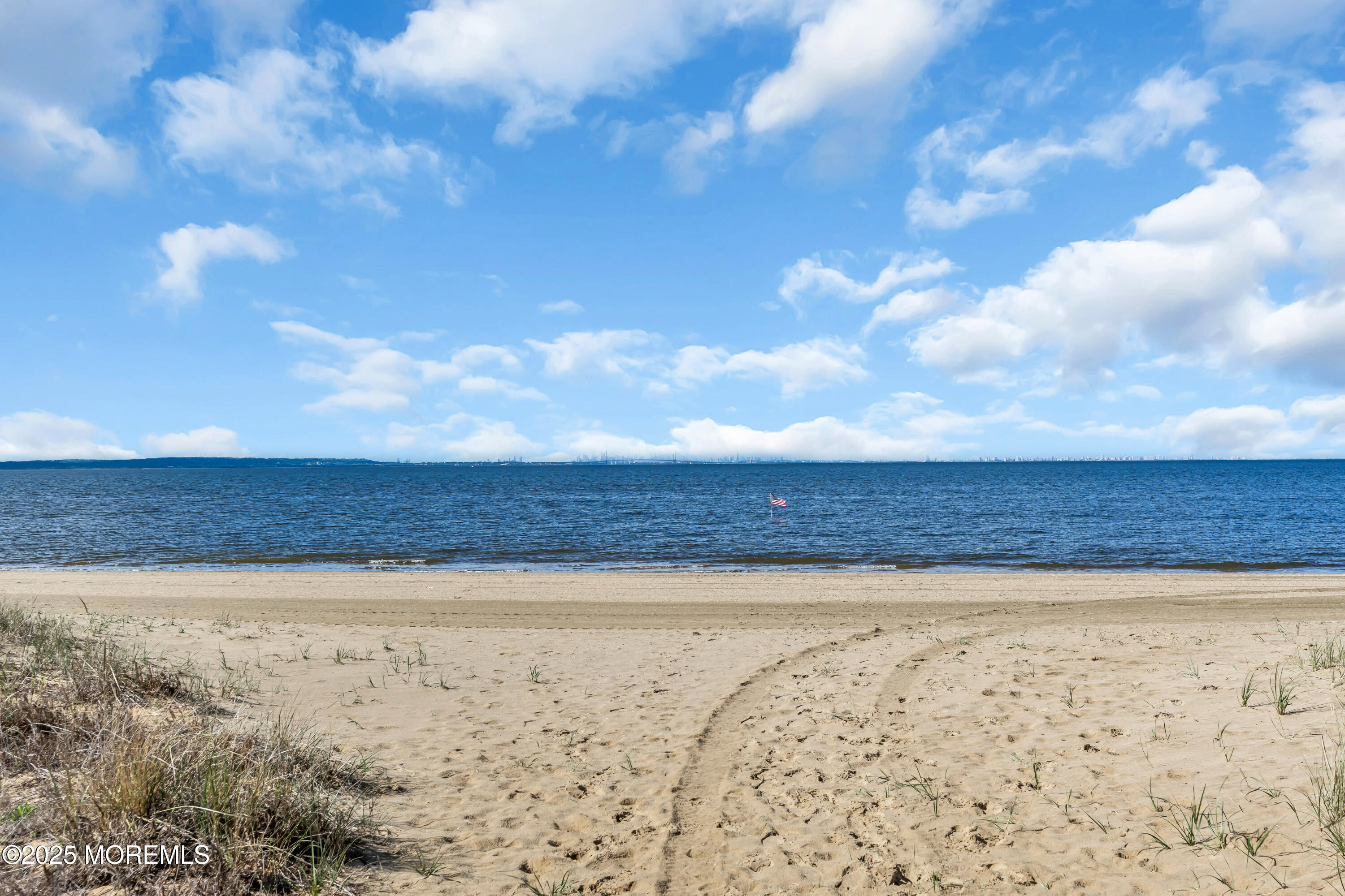 211 Shore Boulevard, Keansburg, New Jersey image 38