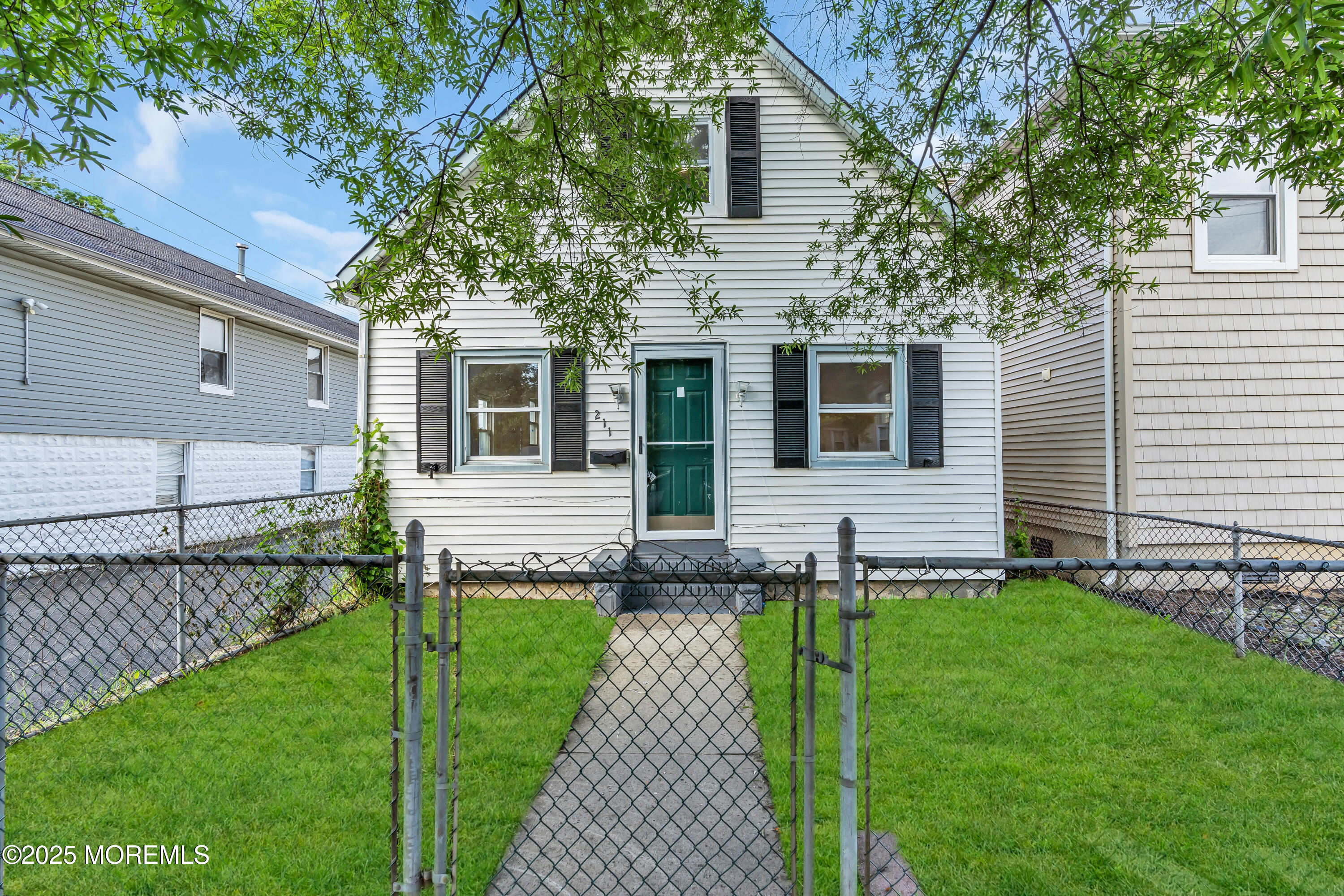 211 Shore Boulevard, Keansburg, New Jersey image 5