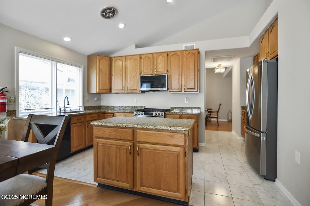 2371 Kira Court, Toms River, New Jersey image 33