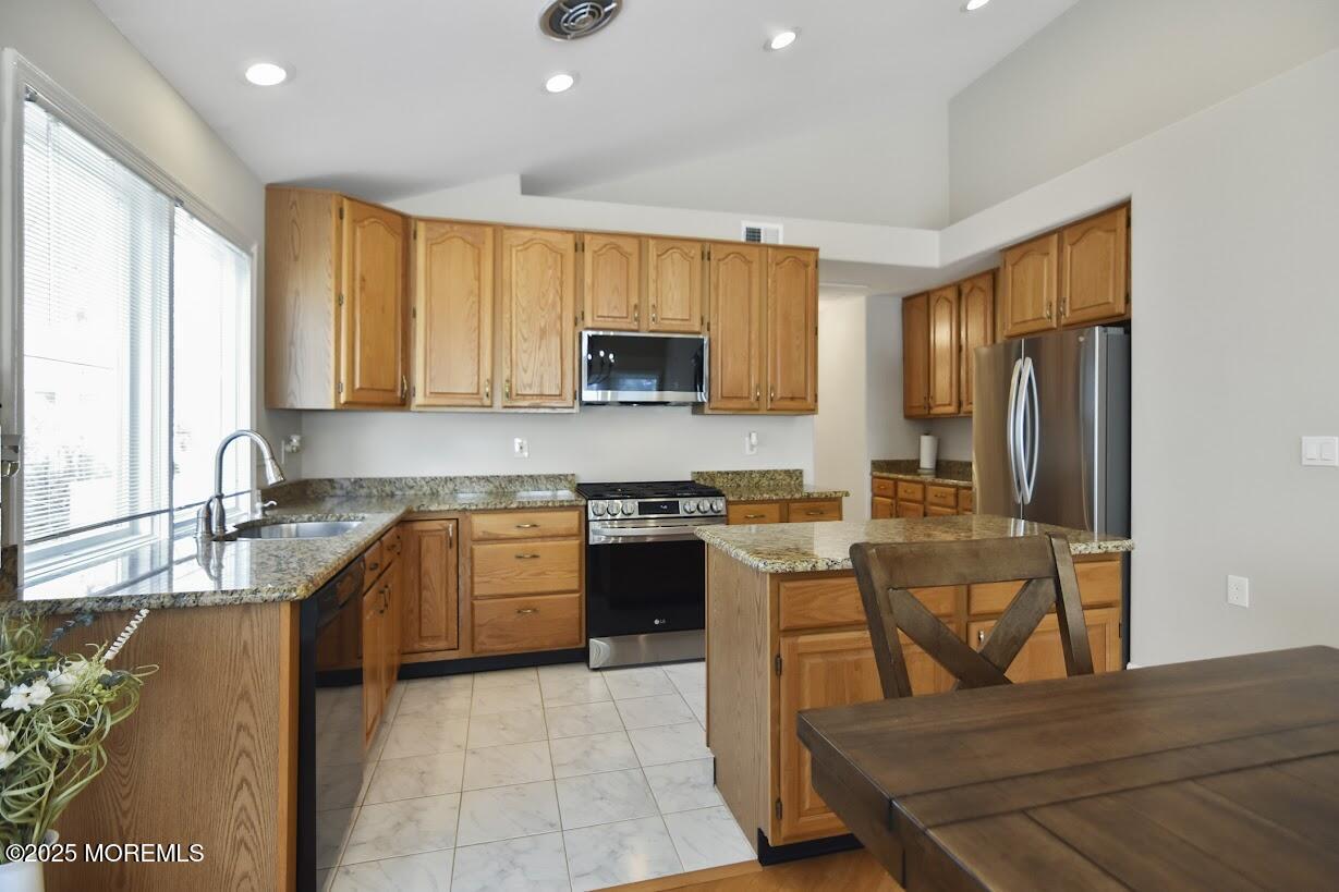 2371 Kira Court, Toms River, New Jersey image 23