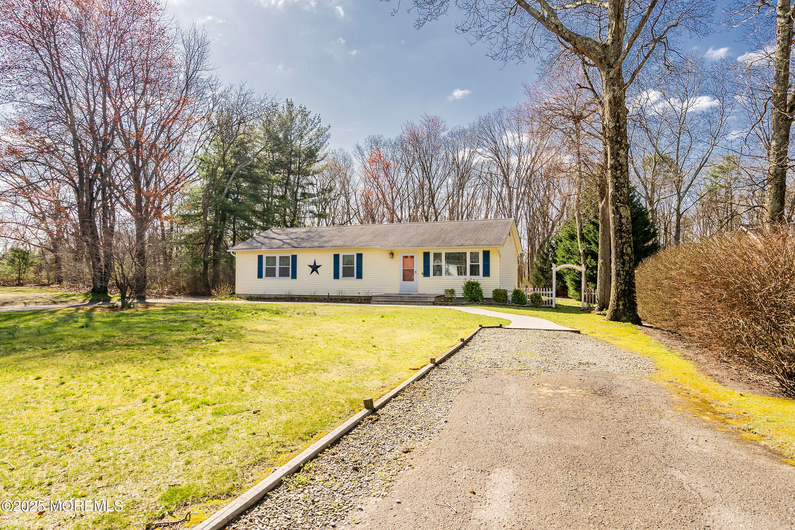 Jackson, New Jersey 08527, United States, 3 Bedrooms Bedrooms, ,1 BathroomBathrooms,Residential,Active,102784