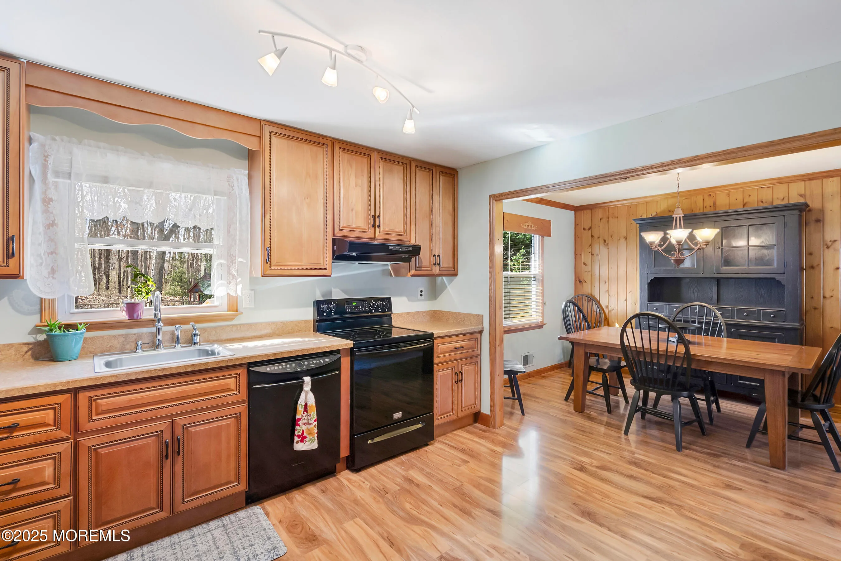 Jackson, New Jersey 08527, United States, 3 Bedrooms Bedrooms, ,1 BathroomBathrooms,Residential,Active,102784