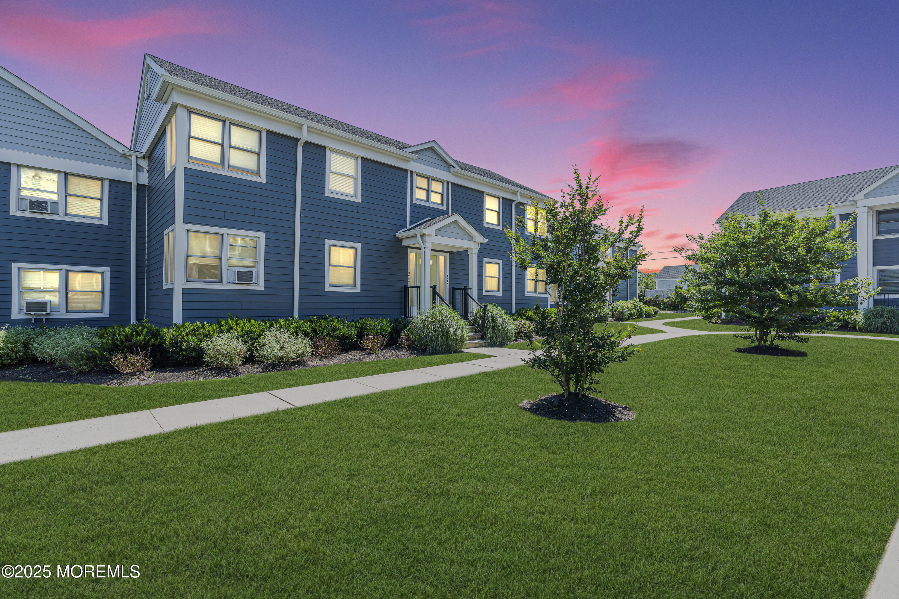 304 Deal Lake Drive 34
