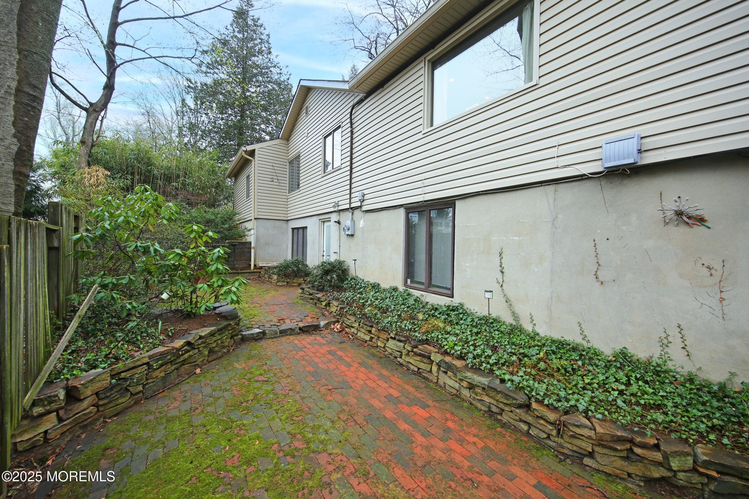 222 Red Hill Road
