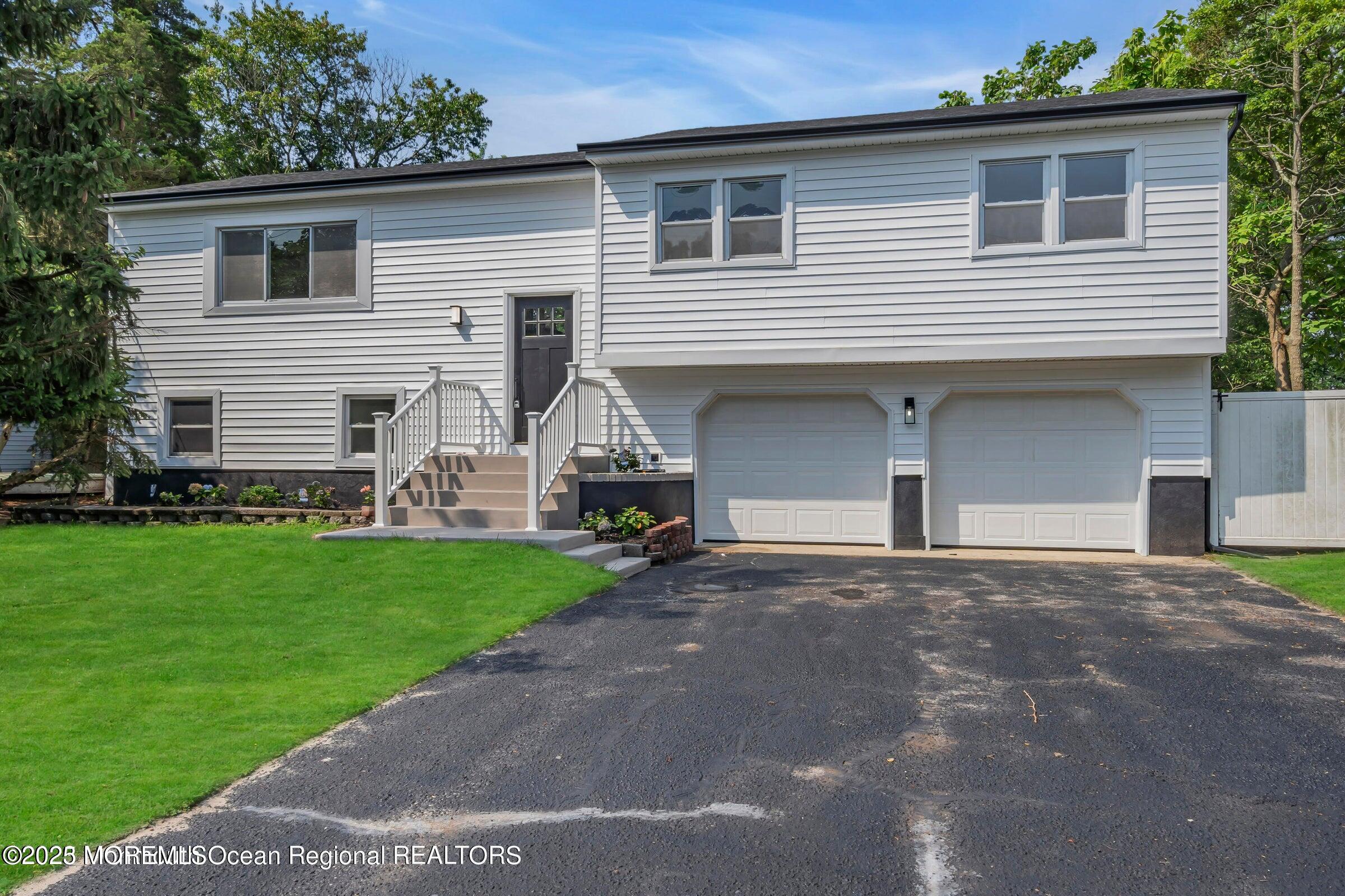 480 Amherst Drive