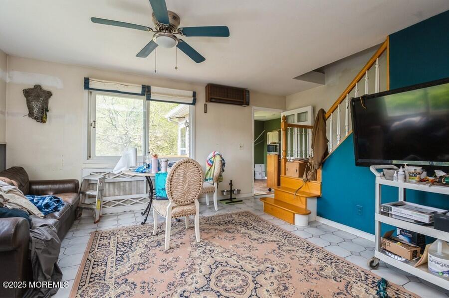 325 Sweetmans Lane, Millstone, New Jersey image 2