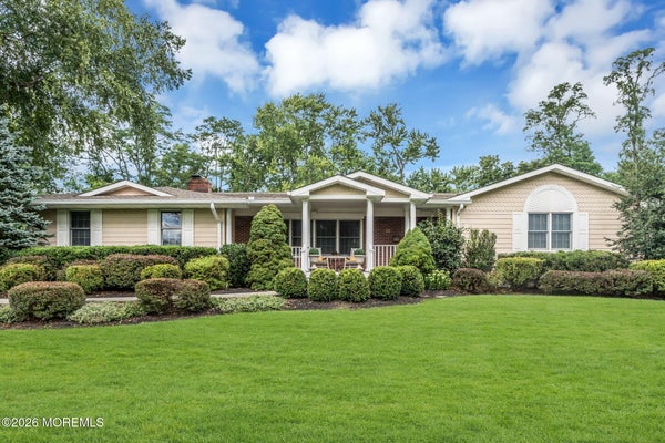 22 N RIVERS EDGE DR, LITTLE SILVER, NJ 07739 - Image 2d5335d5fd68a0ed9695d4ea49db5bcd/1825699661