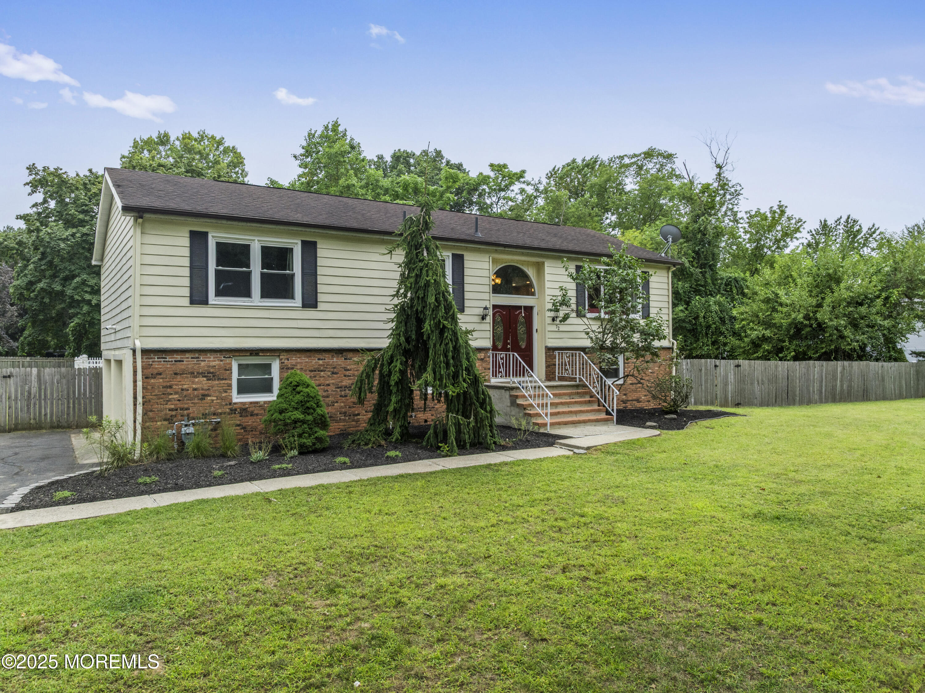 72 Molly Pitcher Lane
