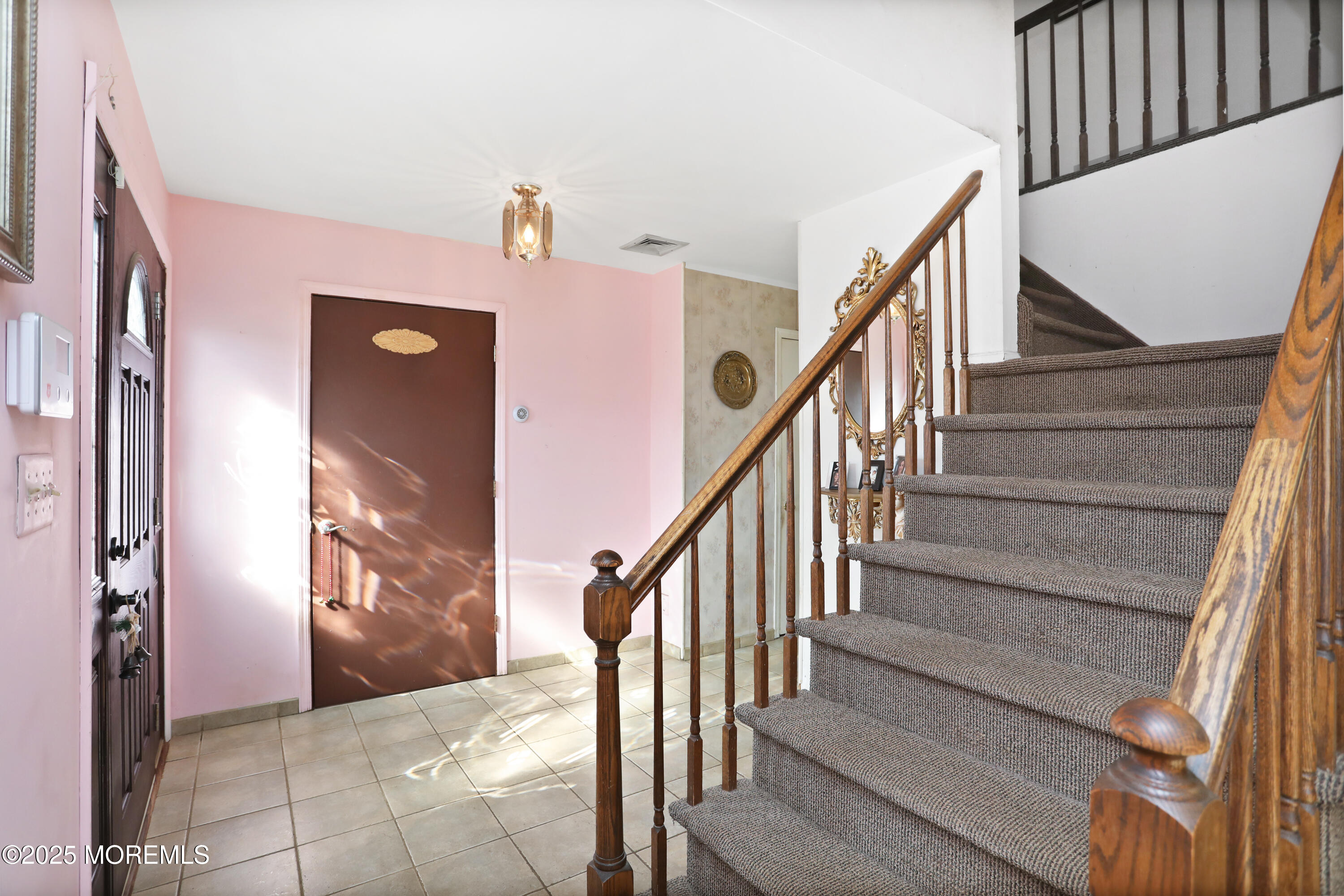 16 Meadow Lane, Old Bridge, New Jersey image 9