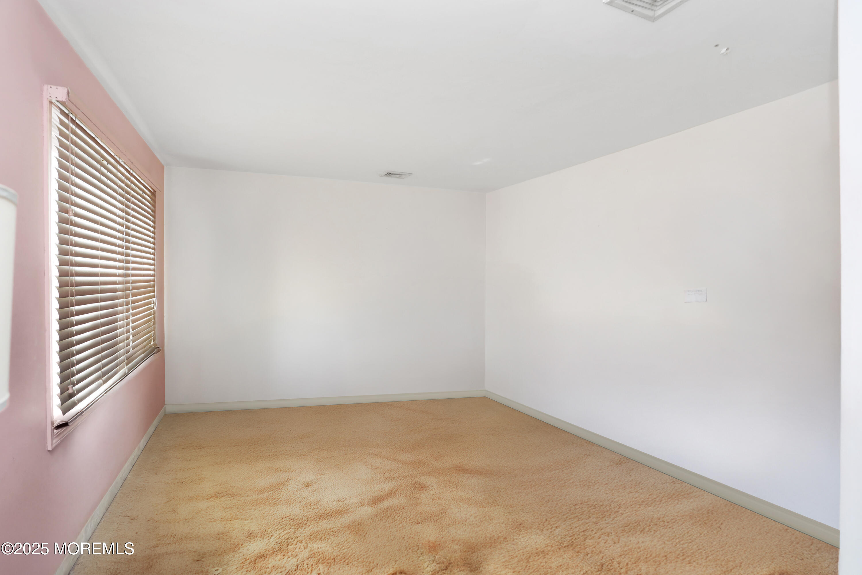 16 Meadow Lane, Old Bridge, New Jersey image 21