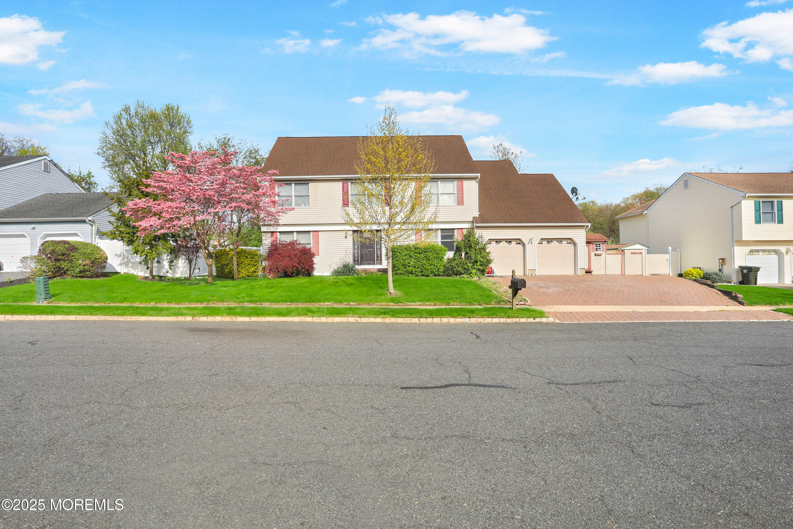 16 Meadow Lane, Old Bridge, New Jersey image 3