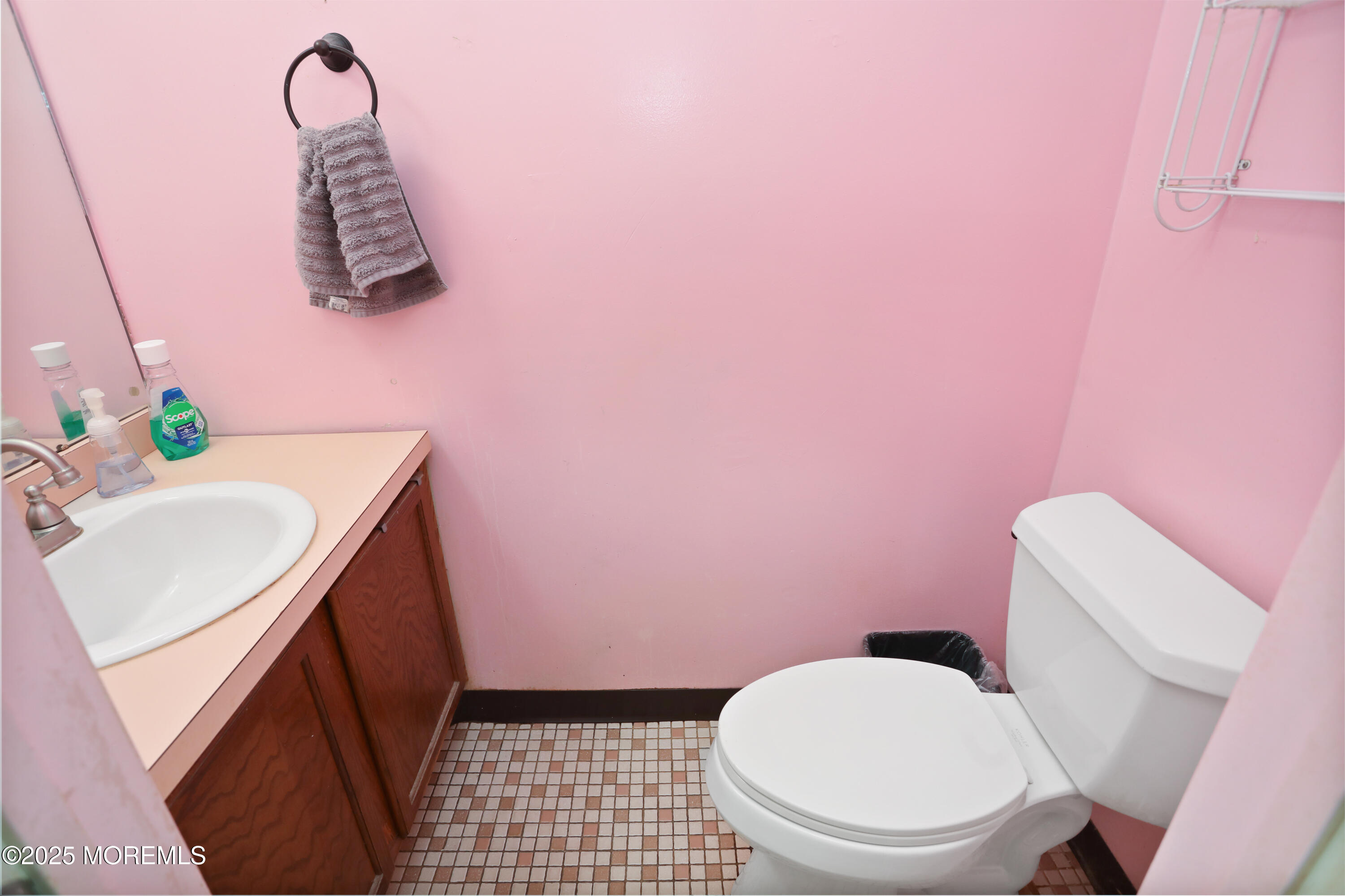 16 Meadow Lane, Old Bridge, New Jersey image 22
